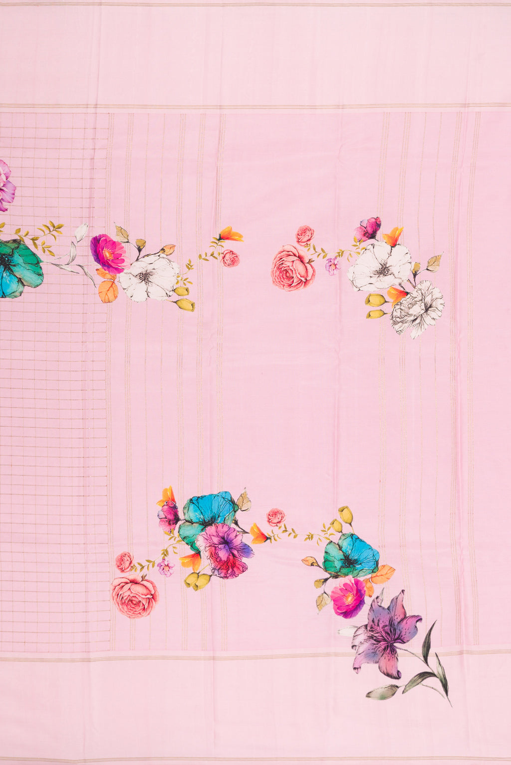 Close up image of the pallu of Rose pink Kanchipuram Silk Saree with Checked design on the body and Fancy Border. 