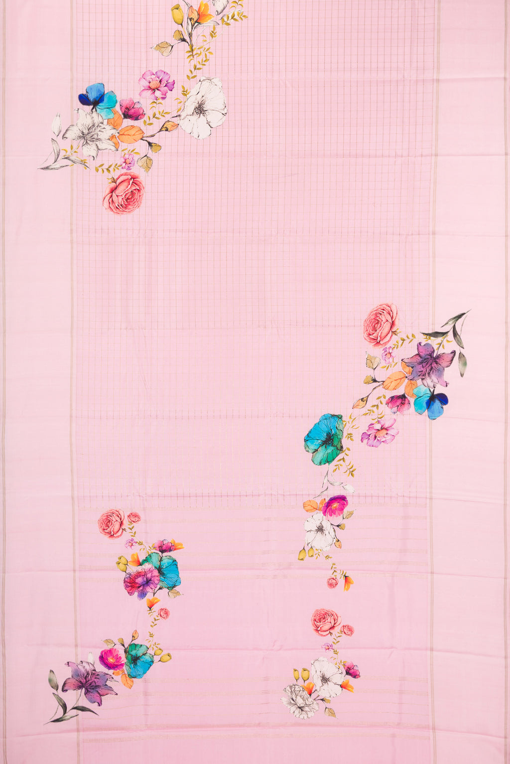 Flat view of Rose pink Kanchipuram Silk Saree with Checked design on the body and Fancy Border. 