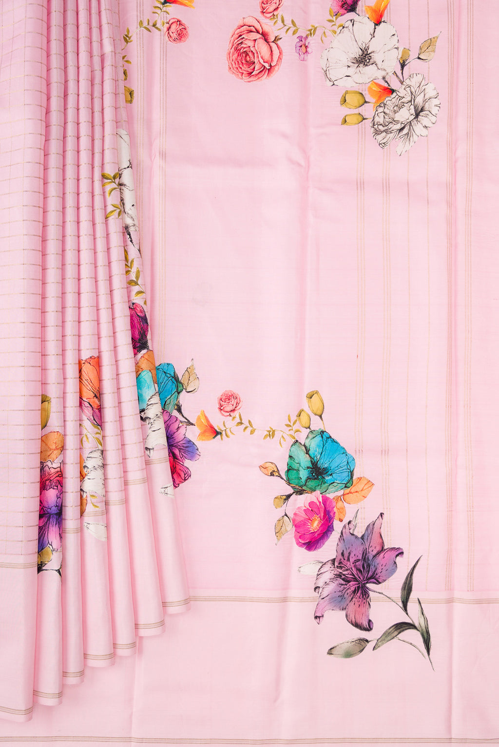 Pleats and pallu of Rose pink Kanchipuram Silk Saree with Checked design on the body and Fancy Border. 