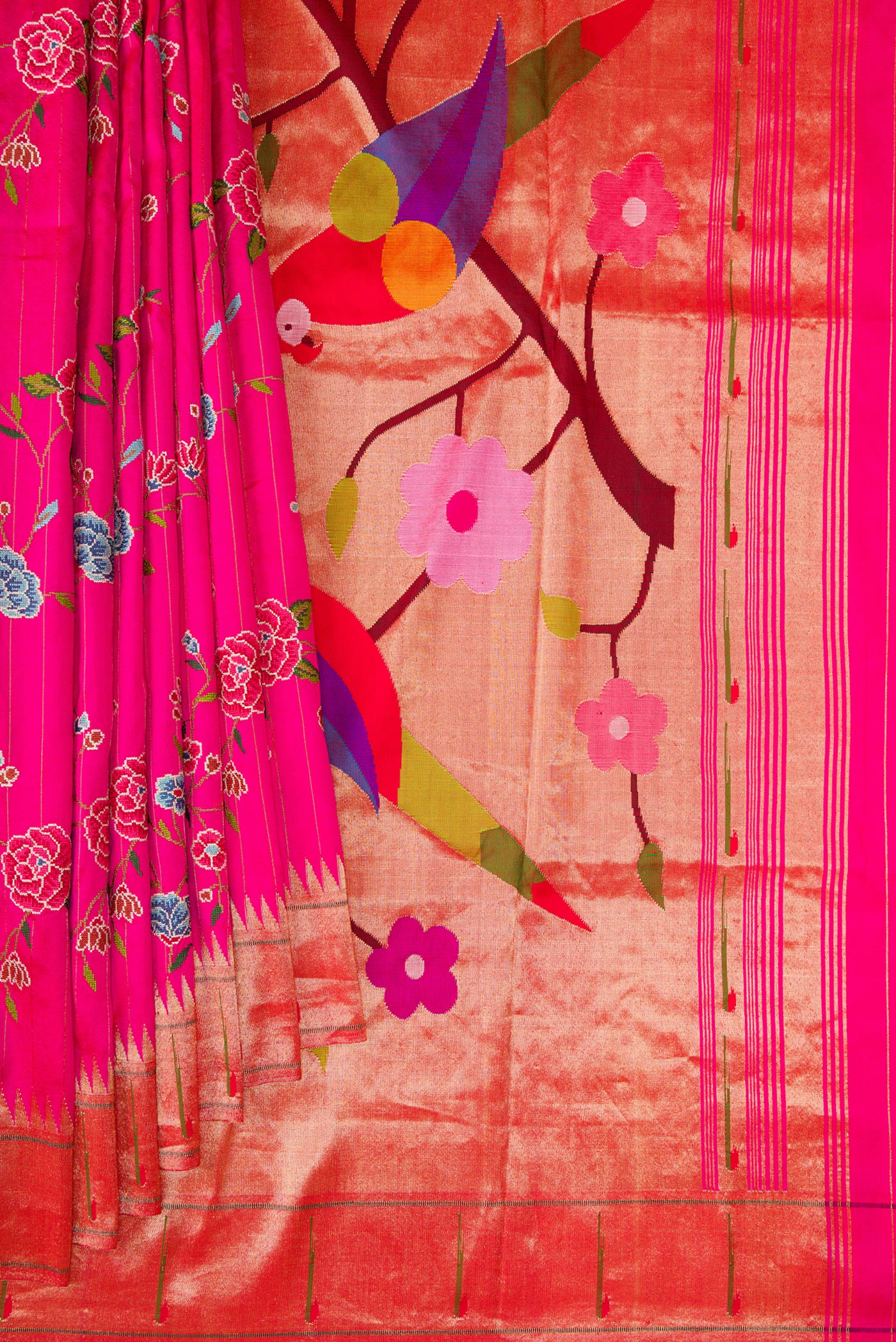 Pleats and pallu of Pink Paithani Silk Saree with Embroidery on the body and Paithani Border. 