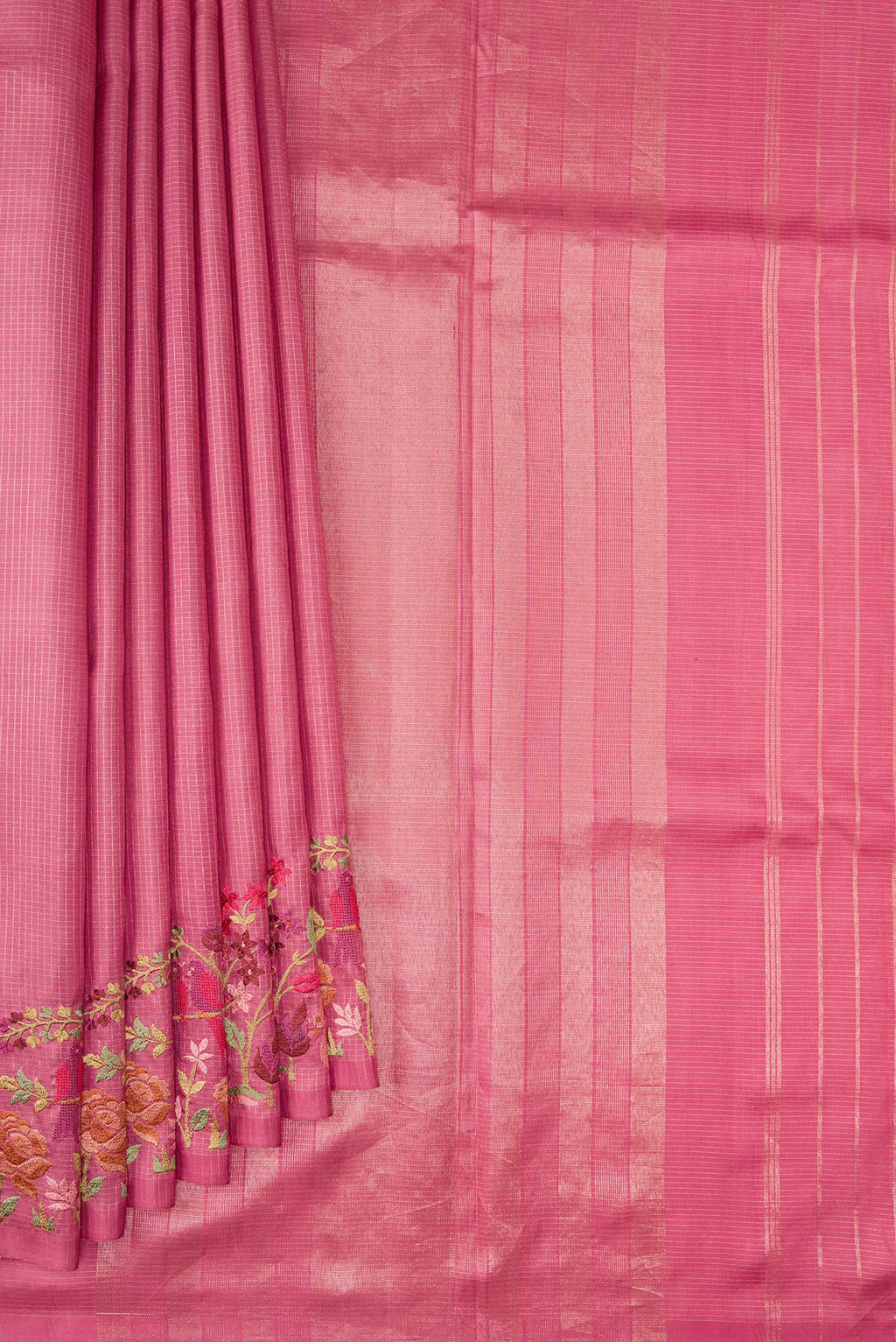 Pleats and pallu of Pink Kanchipuram Silk Saree with Zari Brocade on the body and Embroidery Border. 
