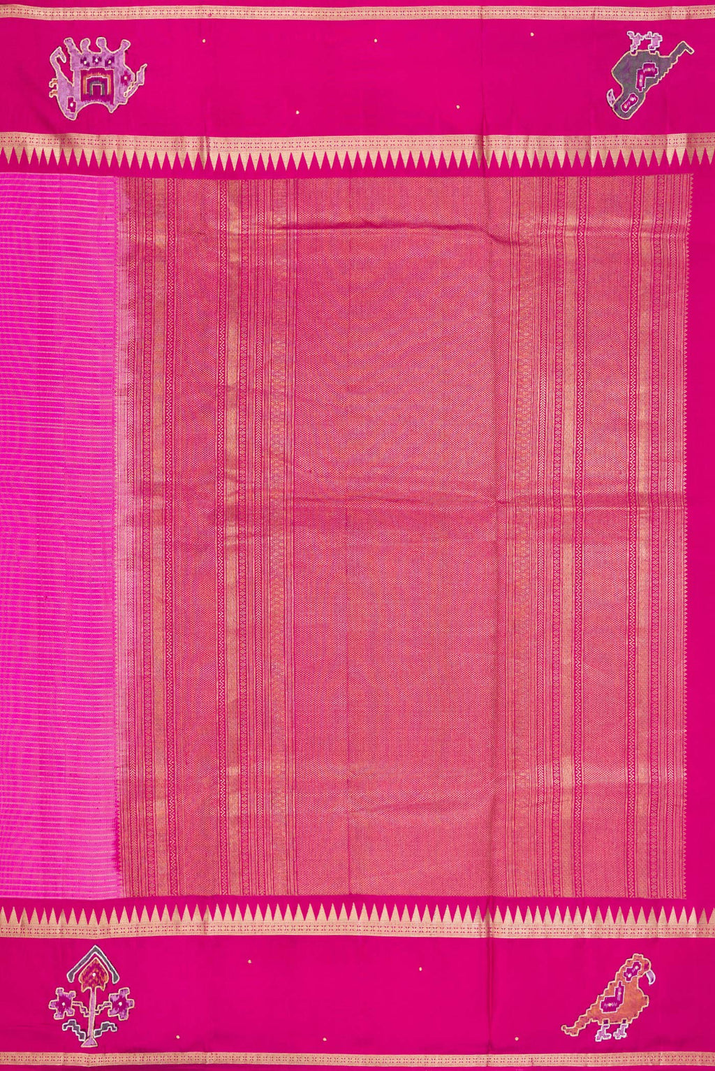 Close up image of the pallu of Rose pink Kanchipuram Silk Saree with Stripes on the body and Fancy Border. 
