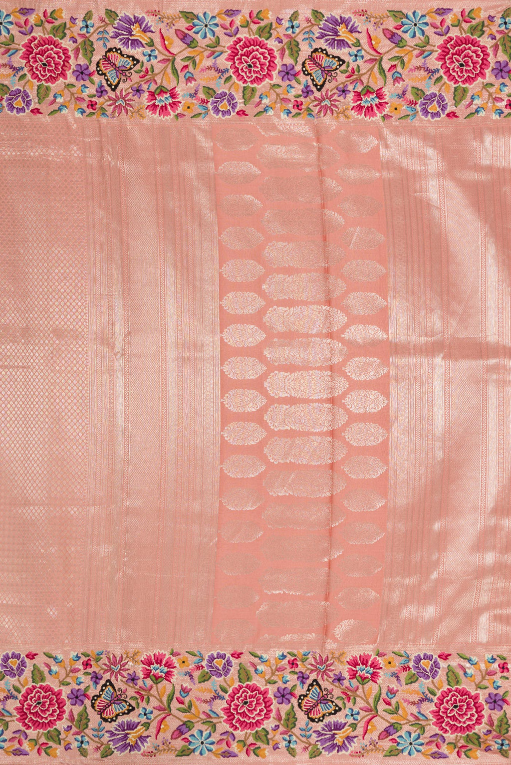 Close up image of the pallu of Brown Dual Tone Kanjivaram Silk Saree with Zari Brocade on the body and Embroidery Border. 