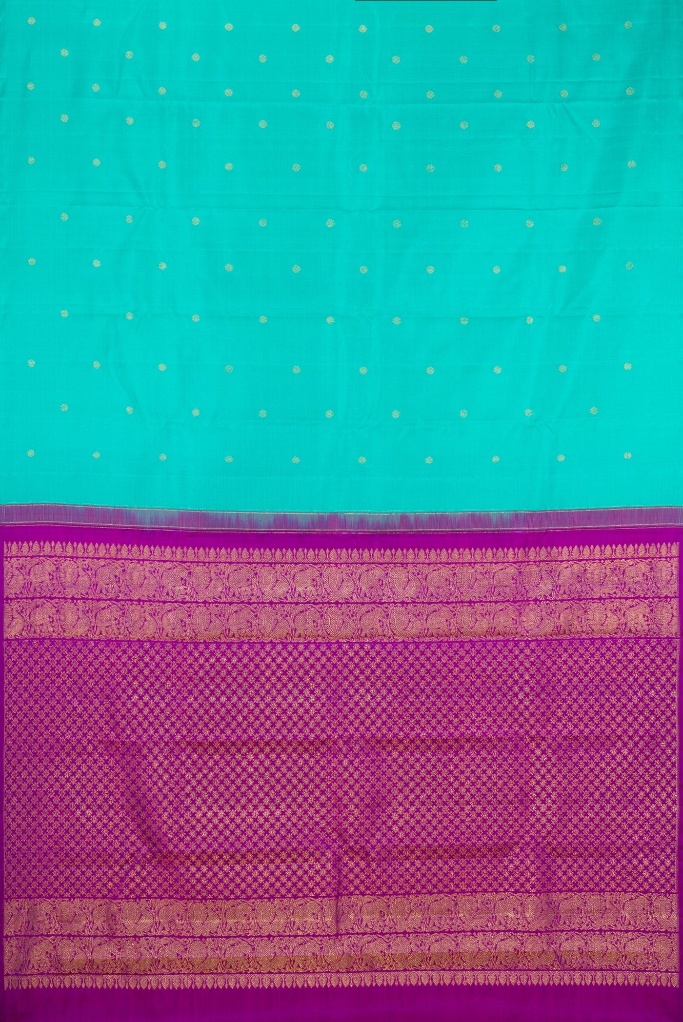 Flat view of Turquoise Kanchipuram Silk Saree with Zari Butta on the body and Without Border. 