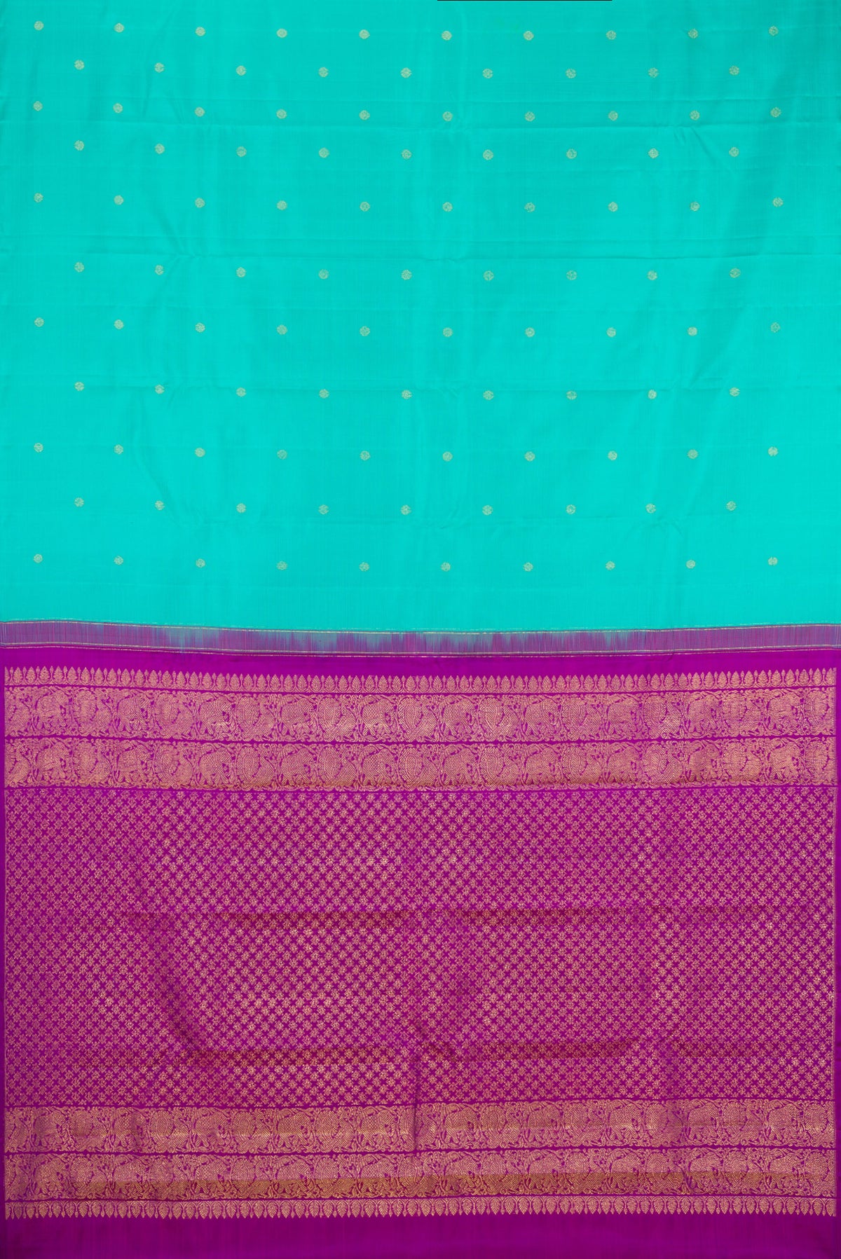 Flat view of Turquoise Kanchipuram Silk Saree with Zari Butta on the body and Without Border. 