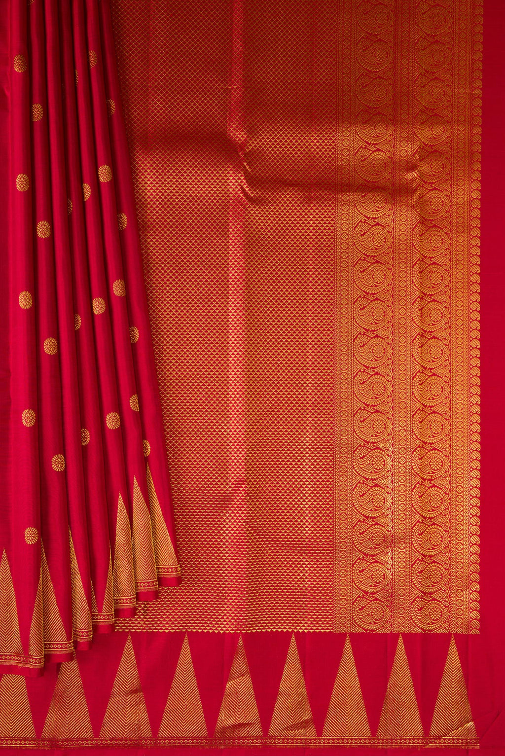 Pleats and pallu of Red Kanjivaram Silk Saree with Zari Butta on the body and Temple Border. 