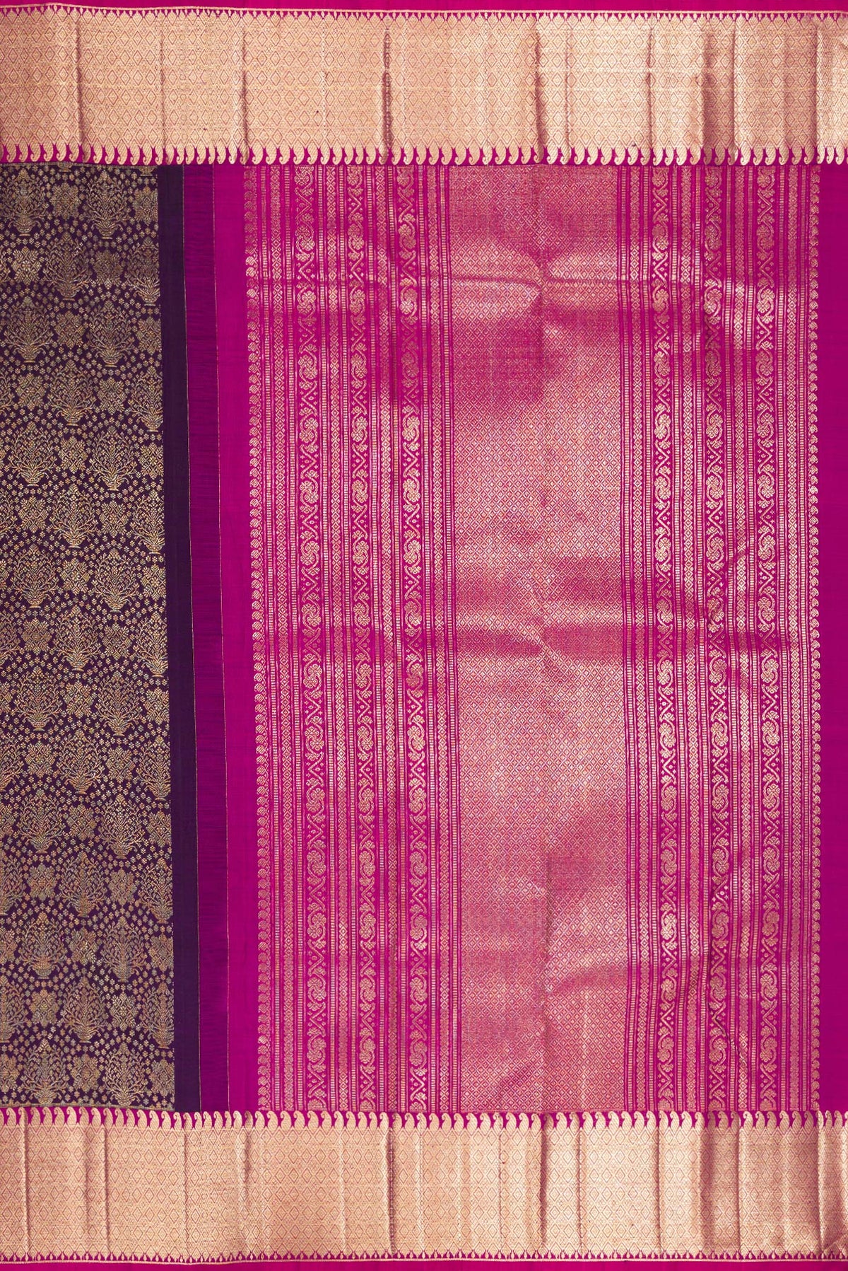 Close up image of the pallu of Pure Silk Violet Kanchipuram Saree with Zari Brocade on the body and Zari Border. 