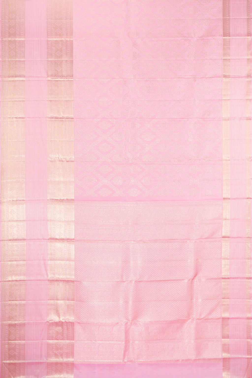 Flat view of Pure Silk Rose pink Kanchipuram Saree with Zari Brocade on the body and Zari Border. 
