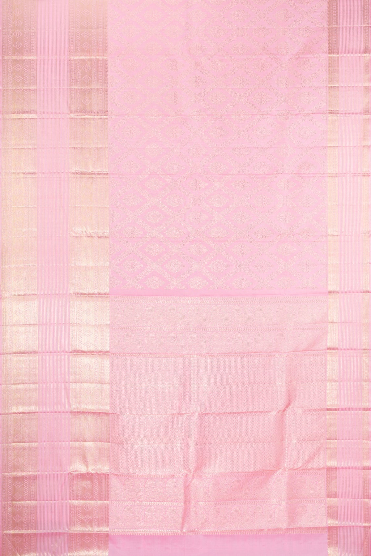 Flat view of Pure Silk Rose pink Kanchipuram Saree with Zari Brocade on the body and Zari Border. 