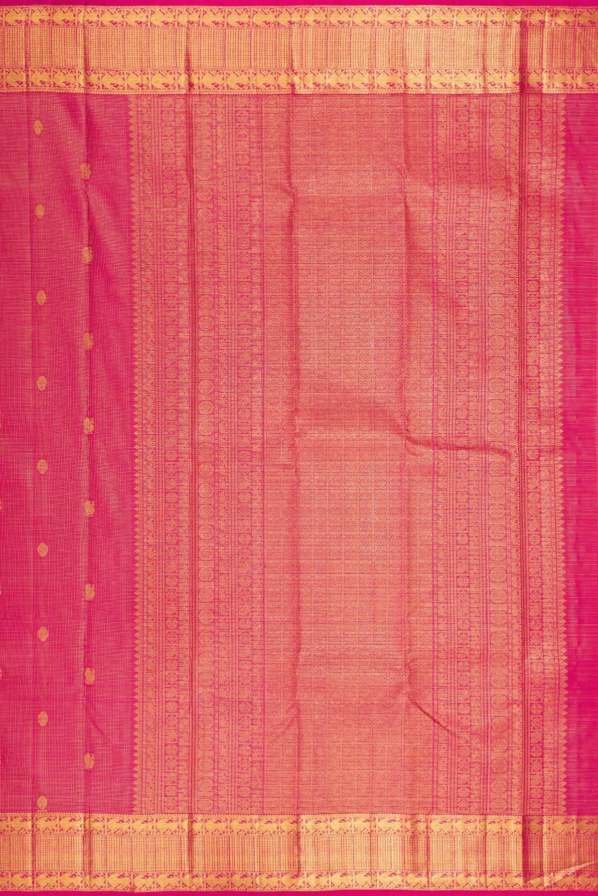 Close up image of the pallu of Pure Silk Dark Pink Kanchipuram Saree with Zari Brocade on the body and Zari Border. 