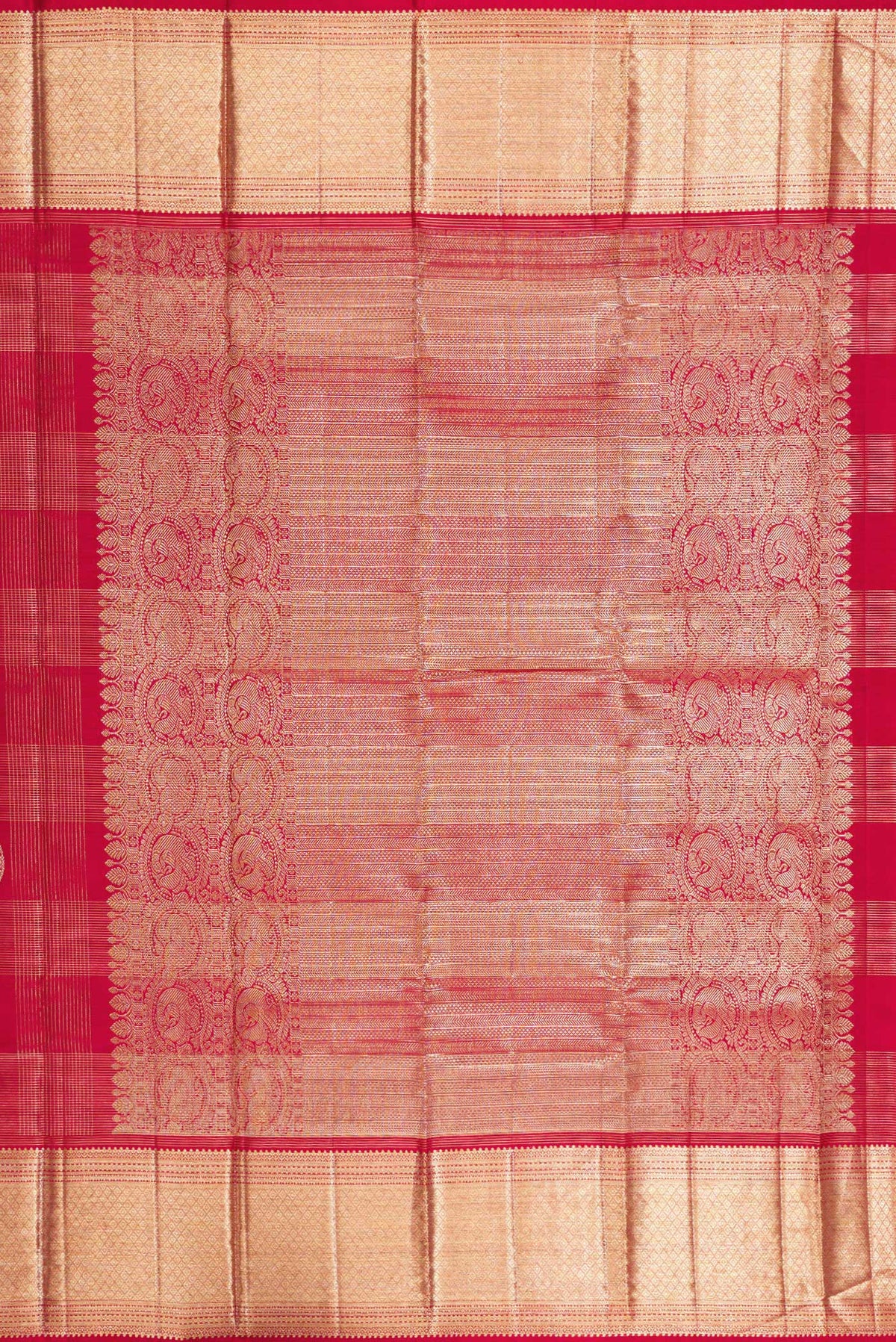 Close up image of the pallu of Pure Silk Maroon Kanchipuram Saree with Zari Brocade on the body and Zari Border. 
