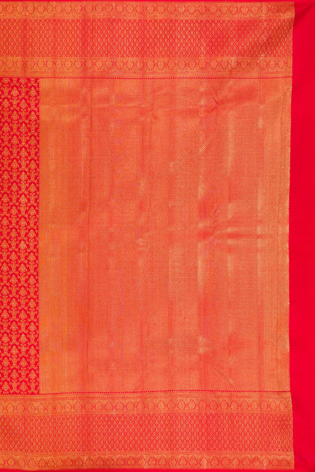 Close up image of the pallu of Pure Silk Red Kanchipuram Saree with Zari Brocade on the body and Fancy Border. 
