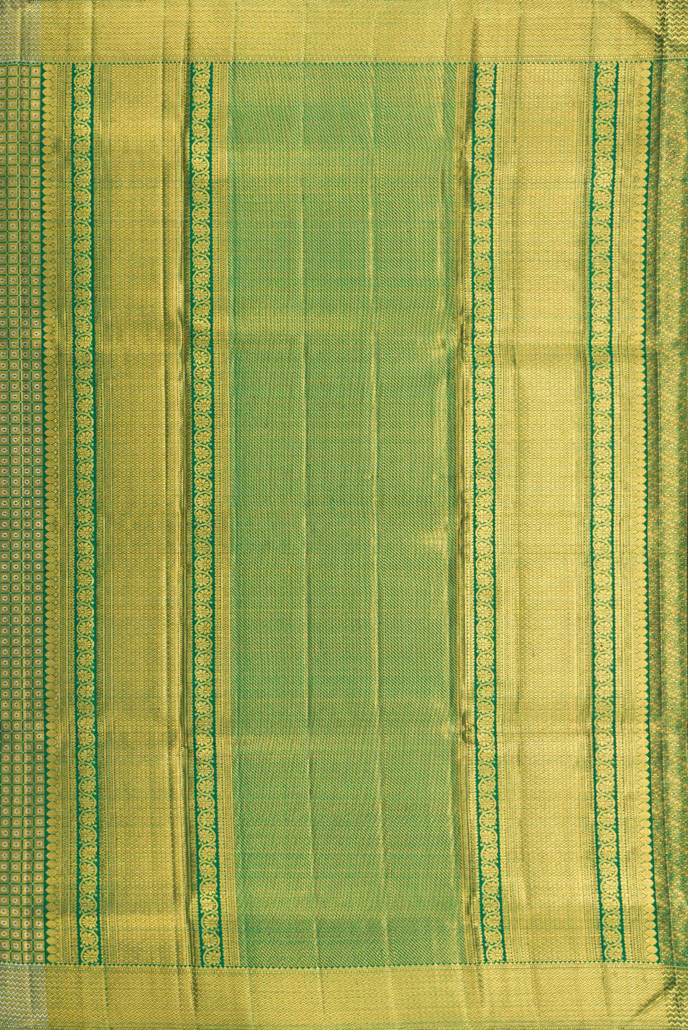 Close up image of the pallu of Green Kanjivaram Silk Saree with Zari Brocade on the body and Zari Border. 