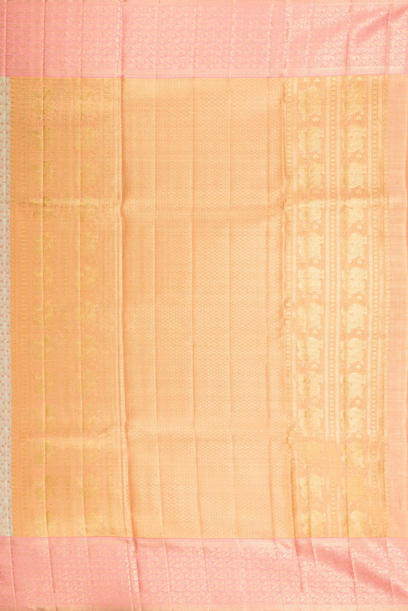 Close up image of the pallu of Pista Green Dual Tone Kanjivaram Tissue Silk Saree with Zari Brocade on the body and Fancy Border. 