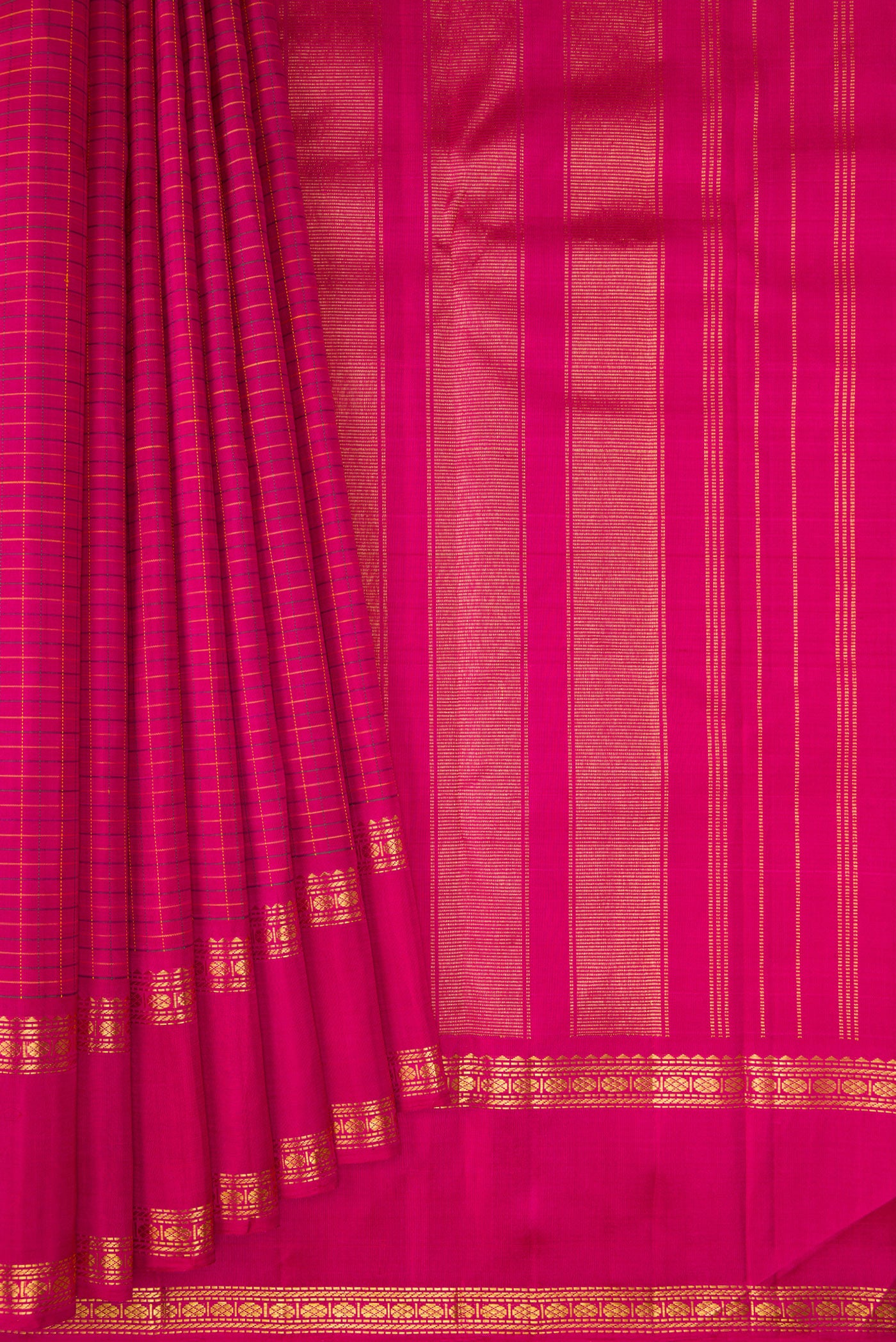 Pleats and pallu of Magenta Kanchipuram Silk Saree with Checked design on the body and Zari Border. 