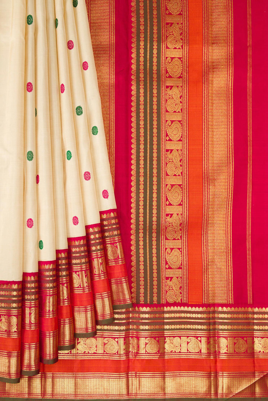 Pleats and pallu of Beige Kanjivaram Silk Saree with Thread Butta on the body and Zari Border. 