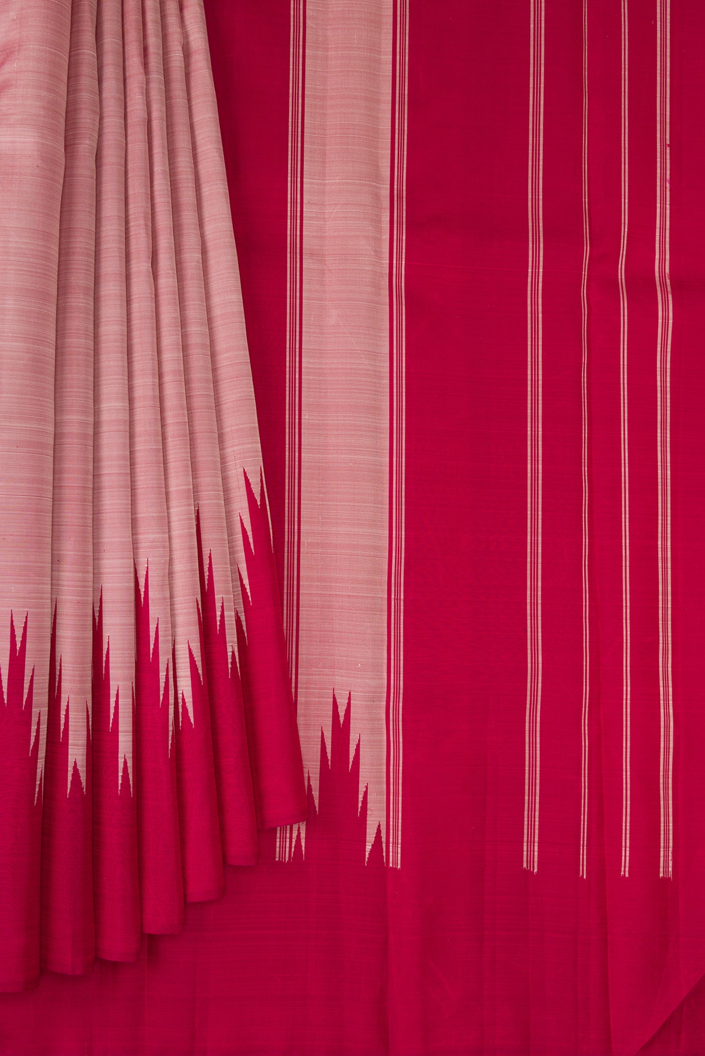 Pleats and pallu of Rose Gold Kanchipuram Silk Saree with Plain Body and Temple Border. 