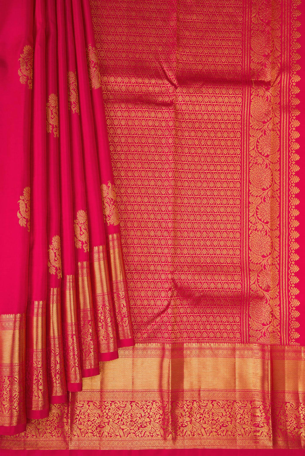 Pleats and pallu of Dark Pink Kanjivaram Silk Saree with Zari Butta on the body and Fancy Border. 