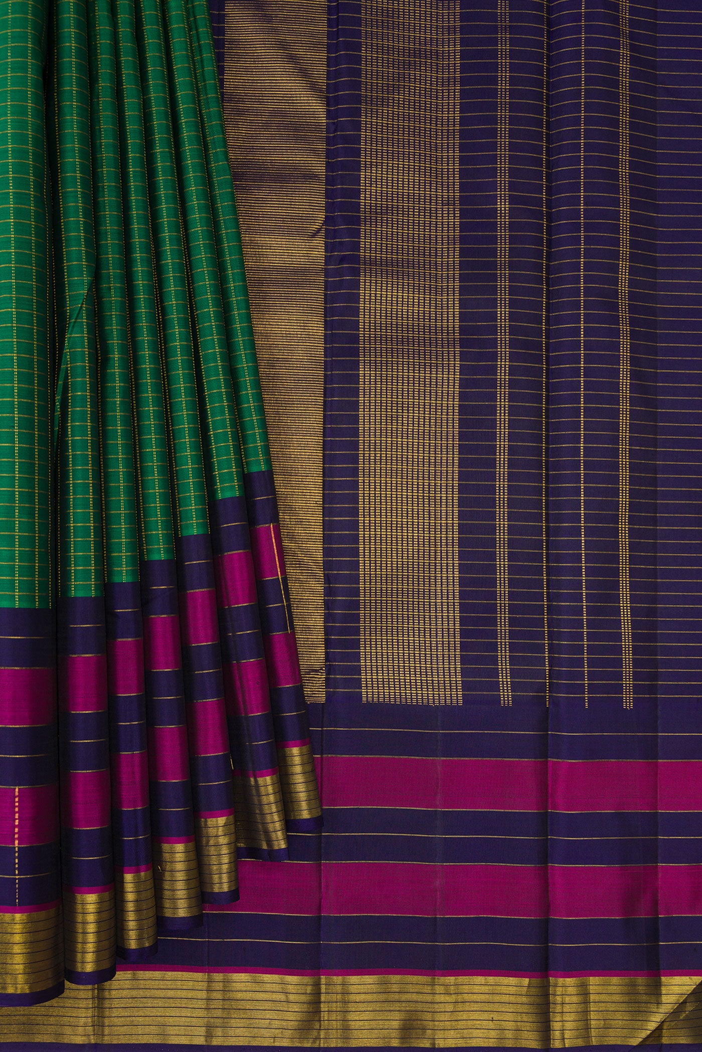 Pleats and pallu of Bottle Green Kanchipuram Silk Saree with Checked design on the body and Fancy Border. 
