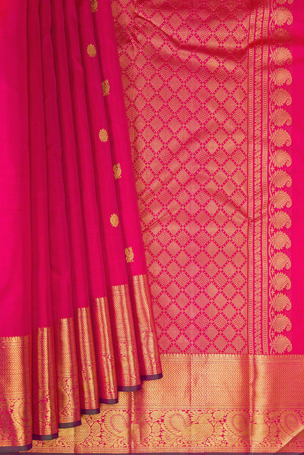 Pleats and pallu of Pink Kanjivaram Silk Saree with Zari Butta on the body and Zari Border. 