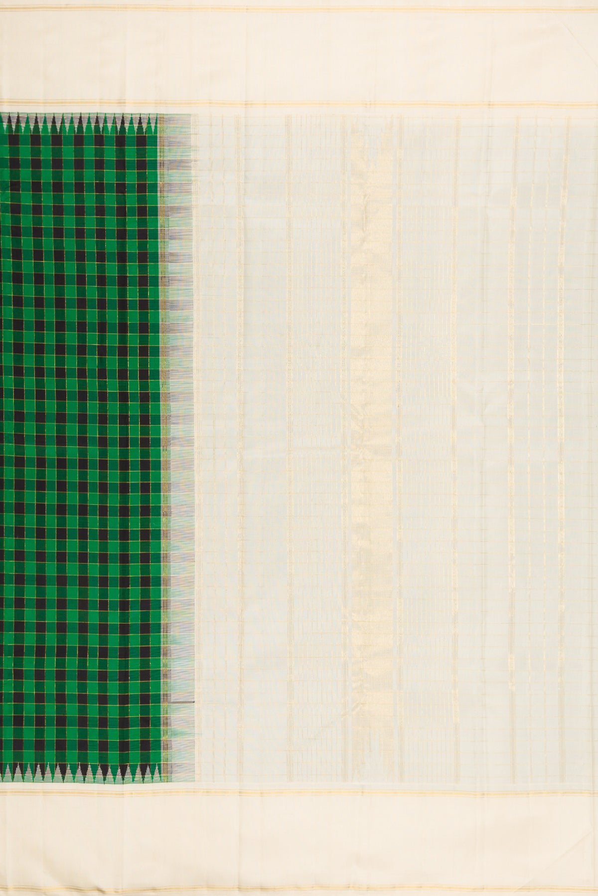 Close up image of the pallu of Multi Color Kanjivaram Silk Saree with Checked design on the body and Plain Border. 