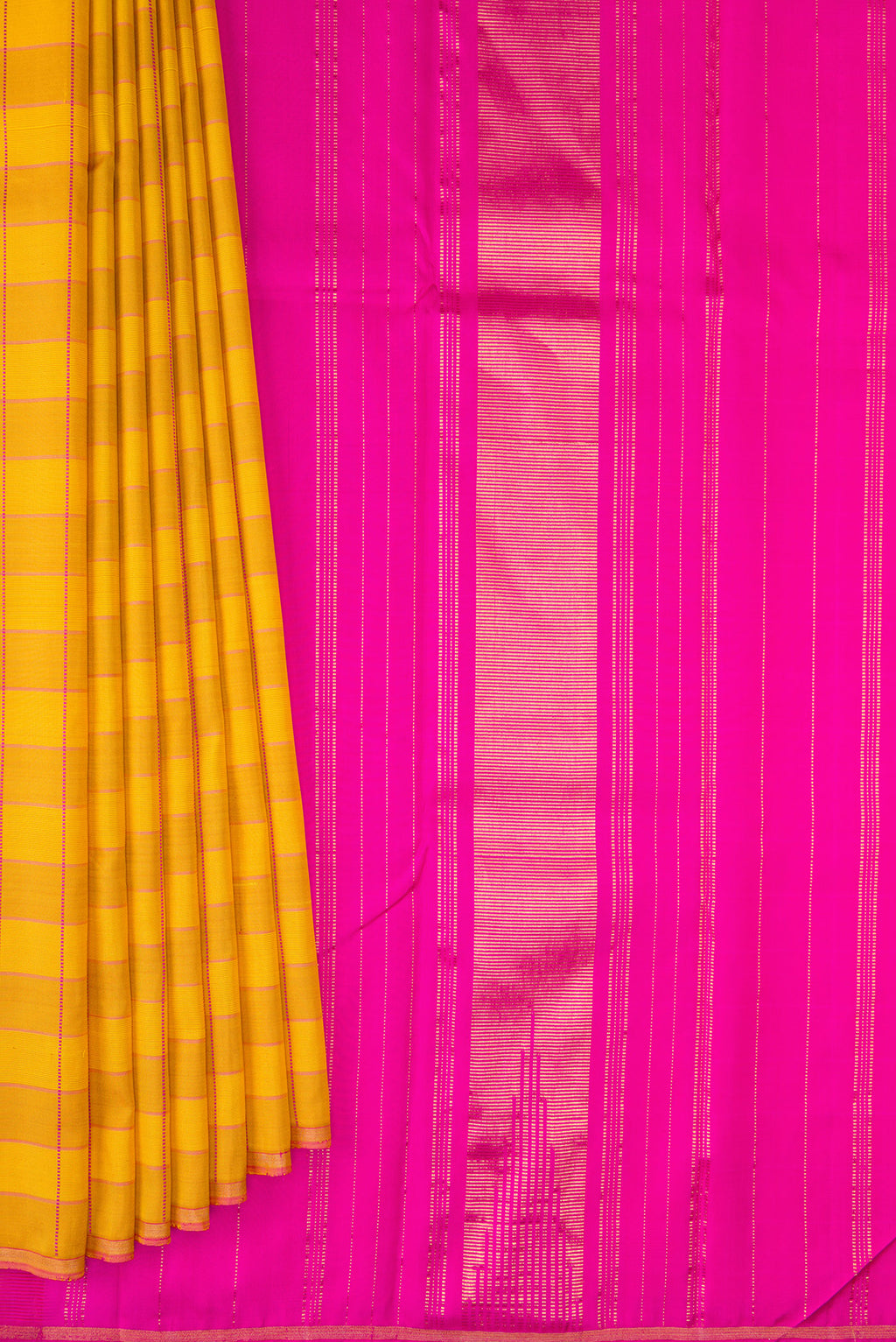 Pleats and pallu of Pure Silk Mustard Kanchipuram Saree with Checked design on the body and Thin Zari Line. 