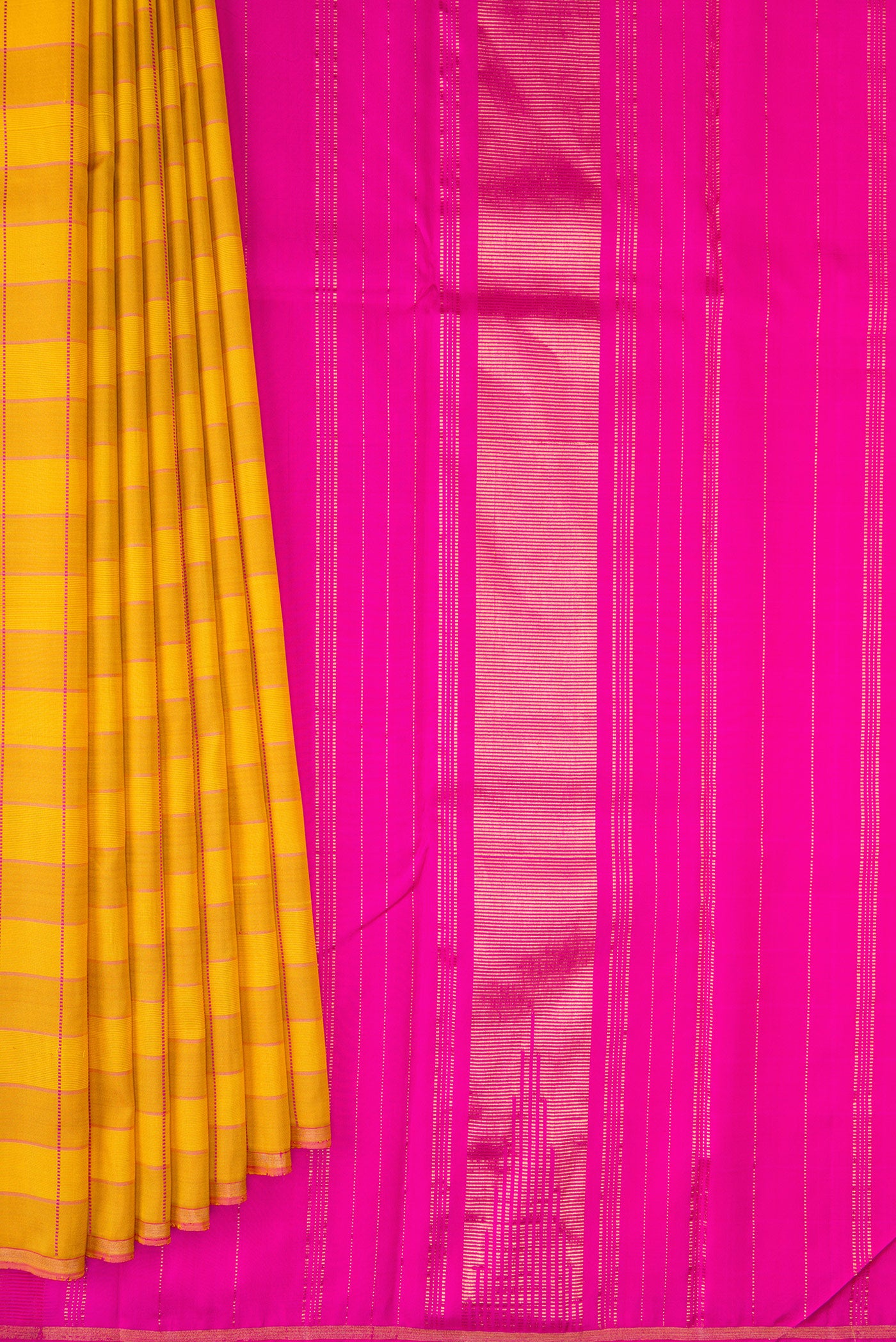 Pleats and pallu of Pure Silk Mustard Kanchipuram Saree with Checked design on the body and Thin Zari Line. 