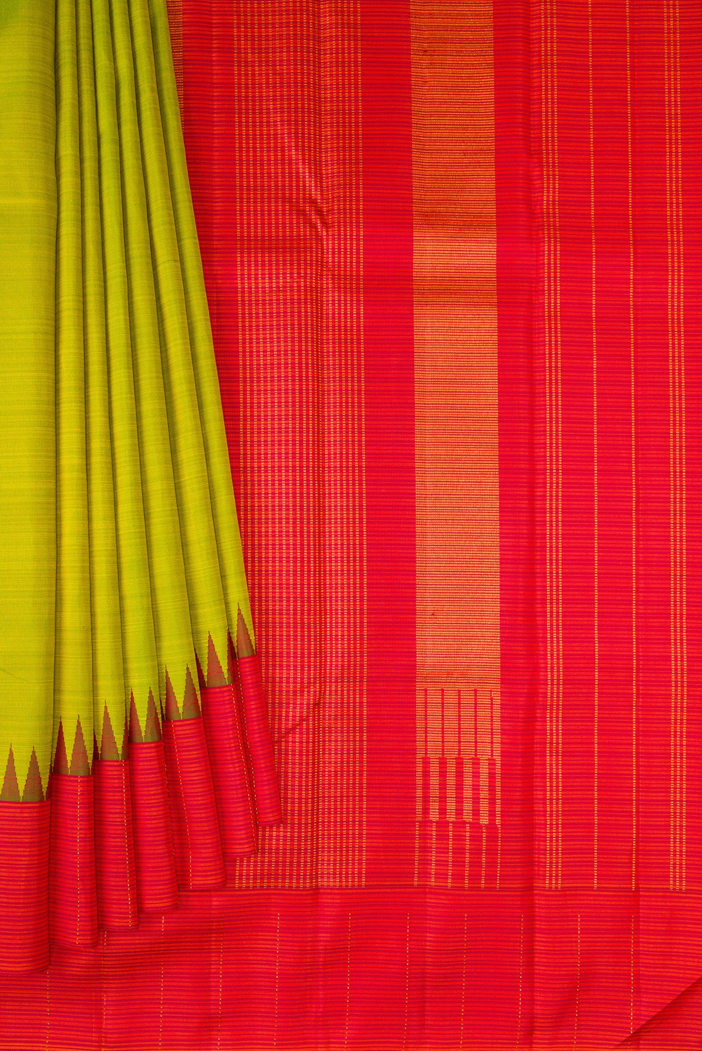 Pleats and pallu of Green Kanjivaram Silk Saree with Plain Body and Temple Border. 