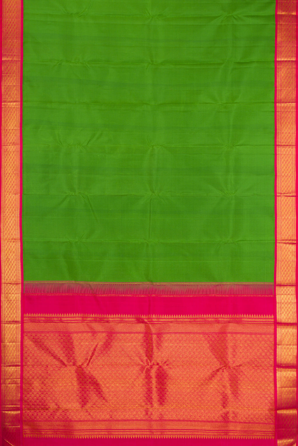 Flat view of Green Kanjivaram Silk Saree with Plain Body and Zari Border. 