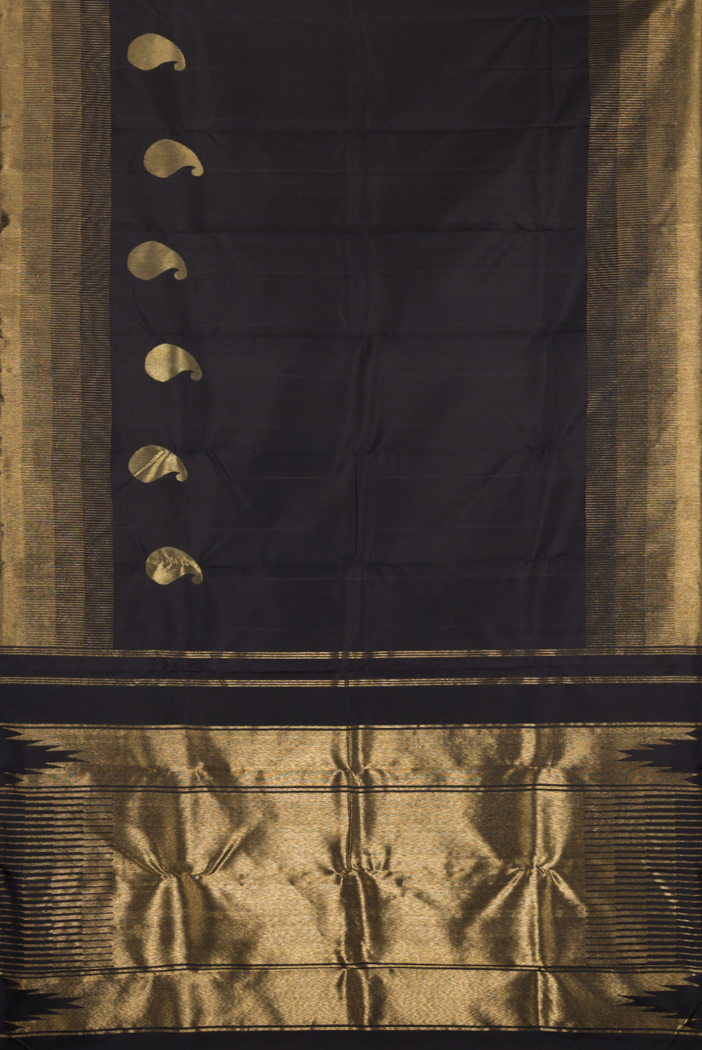 Flat view of Black Kanchipuram Silk Saree with Plain Body and Zari Border. 