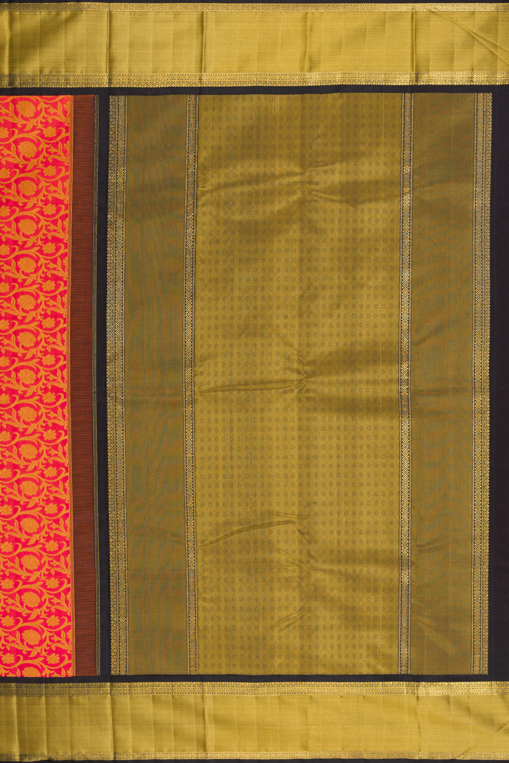 Close up image of the pallu of Pure Silk Pure Zari Orange Kanjivaram Saree with Jacquard design on the body and Zari And Thread Border. 