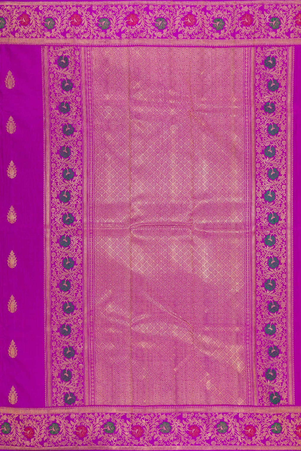 Close up image of the pallu of Pure Silk Pure Zari Purple Kanjivaram Saree with Zari Butta on the body and Fancy Border. 