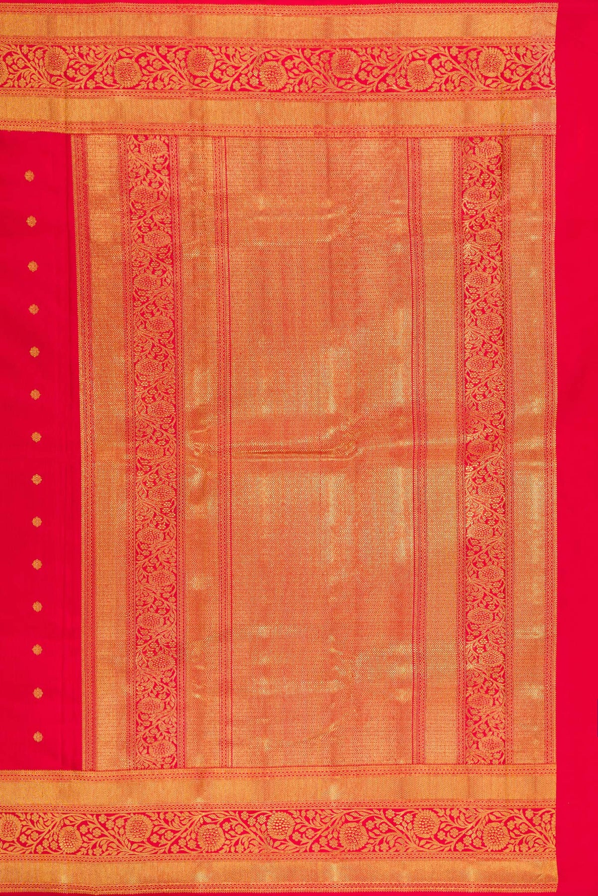 Close up image of the pallu of Pure Silk Pure Zari Red Kanjivaram Saree with Zari Butta on the body and Fancy Border. 