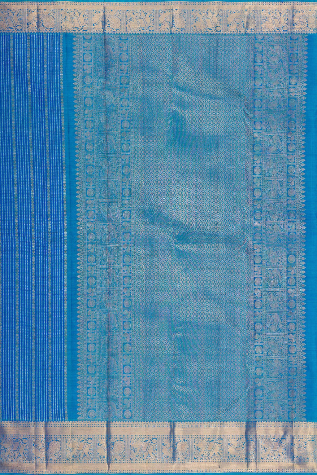 Close up image of the pallu of Peacock Blue Dual Tone Kanjivaram Silk Saree with Stripes on the body and Zari Border. 