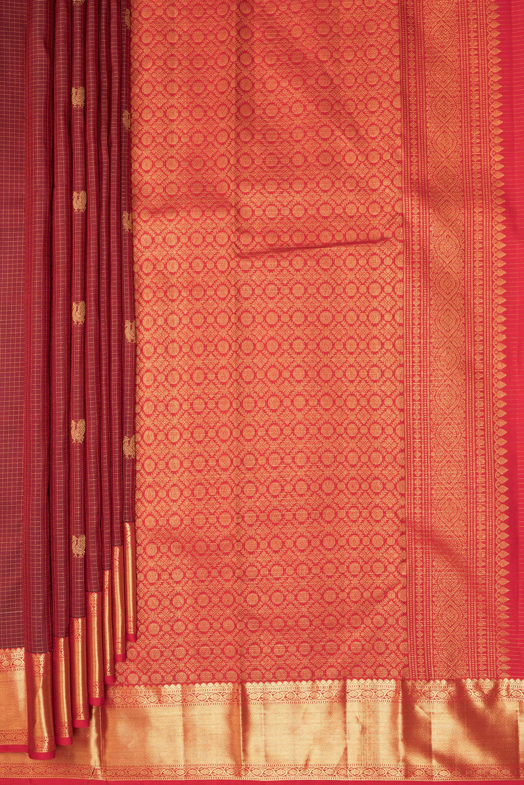Pleats and pallu of Pure Silk Maroon Kanjivaram Saree with Checked design on the body and Zari Border. 
