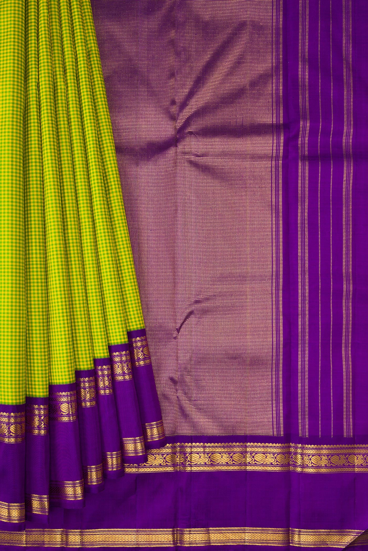 Pleats and pallu of Parrot Green Kanjivaram Silk Saree with Checked design on the body and Zari Border. 