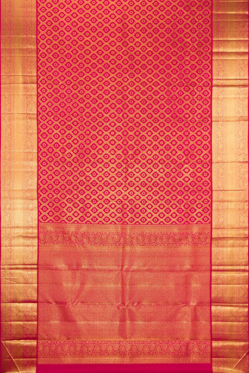 Flat view of Pure Silk Dark Pink Dual Tone Kanchipuram Saree with Zari Brocade on the body and Zari Border. 