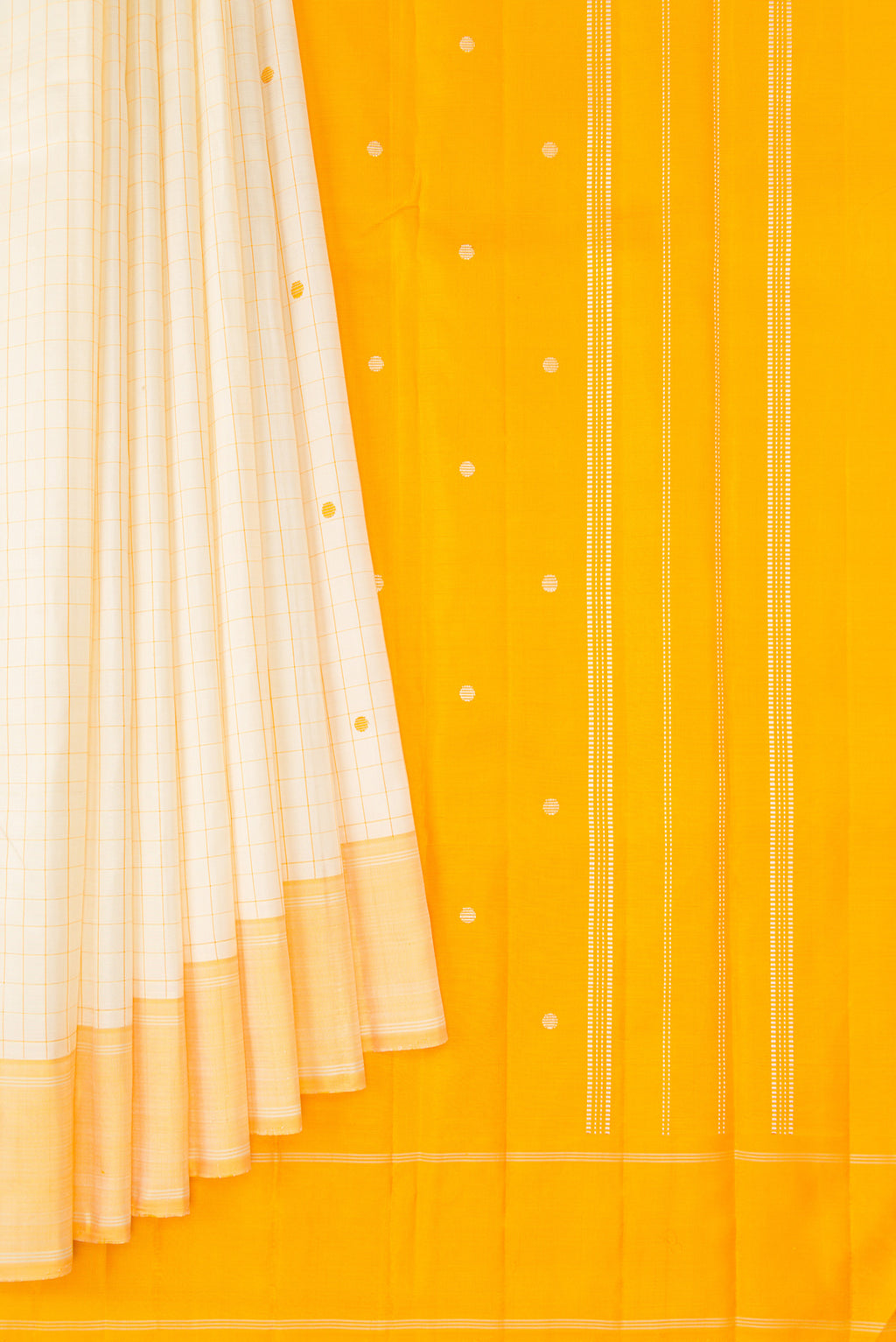 Pleats and pallu of Sandal Kanjivaram Silk Saree with Checked design on the body and Thread Border. 
