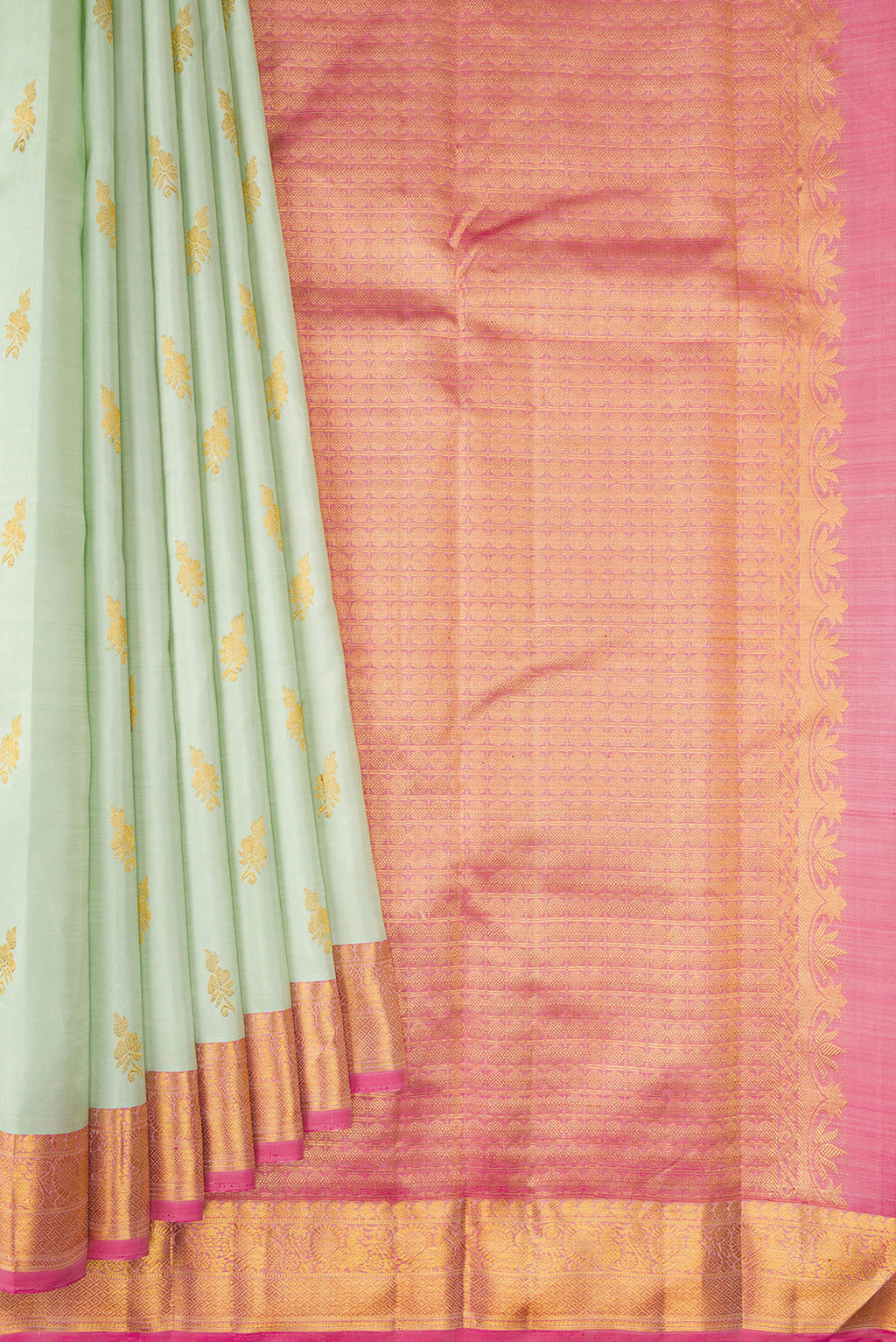 Pleats and pallu of Light Green Kanchipuram Silk Saree with Zari Butta on the body and Zari Border. 