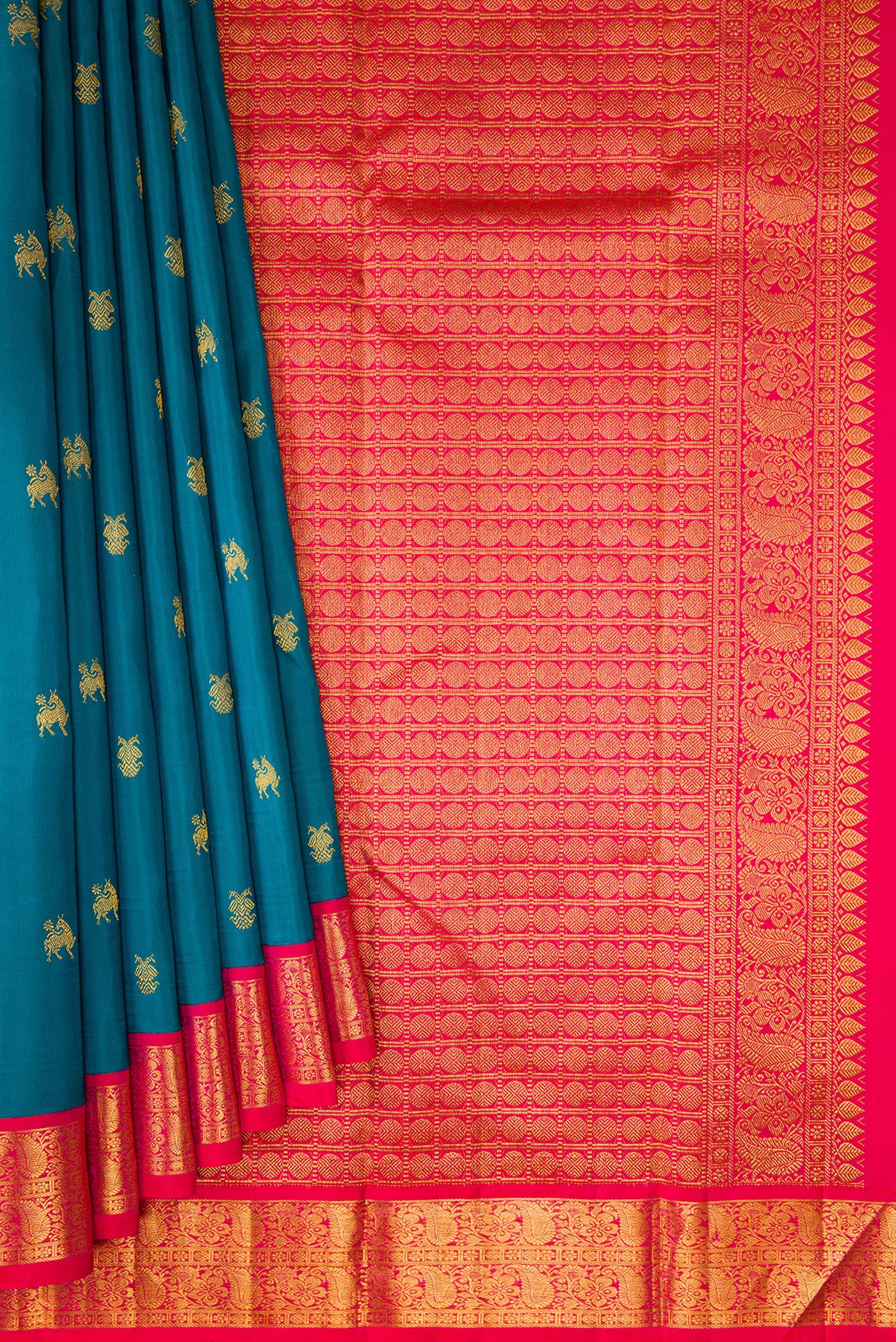 Pleats and pallu of Blue Kanjivaram Silk Saree with Zari Butta on the body and Zari Border. 