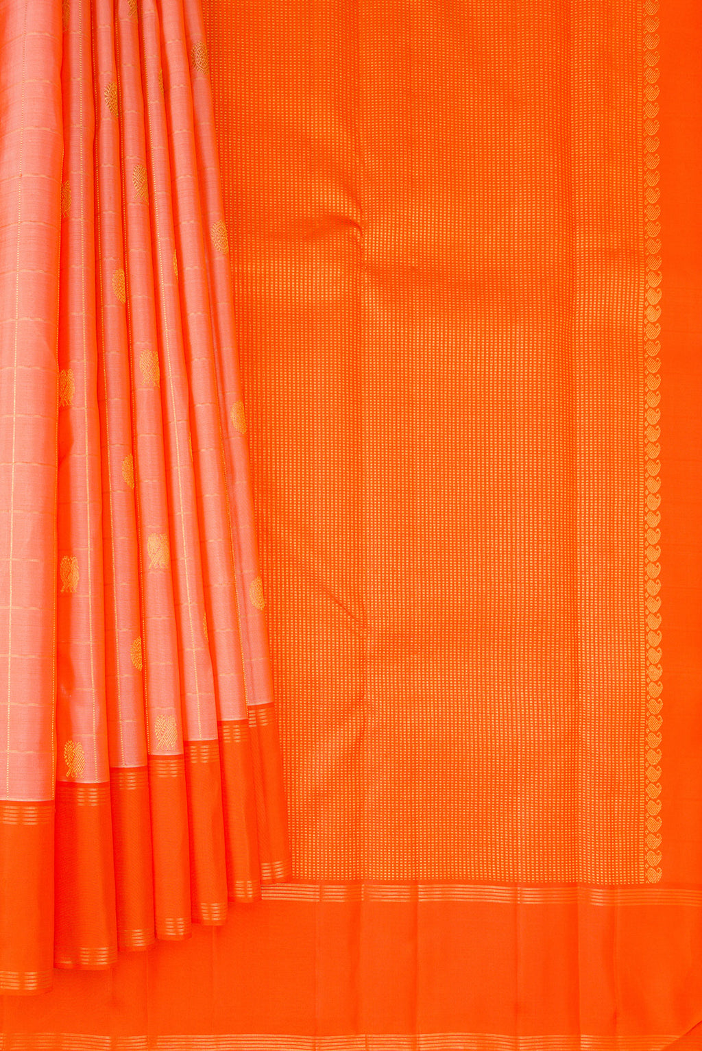 Pleats and pallu of Golden Peach Kanchipuram Silk Saree with Checked design on the body and Plain Border. 