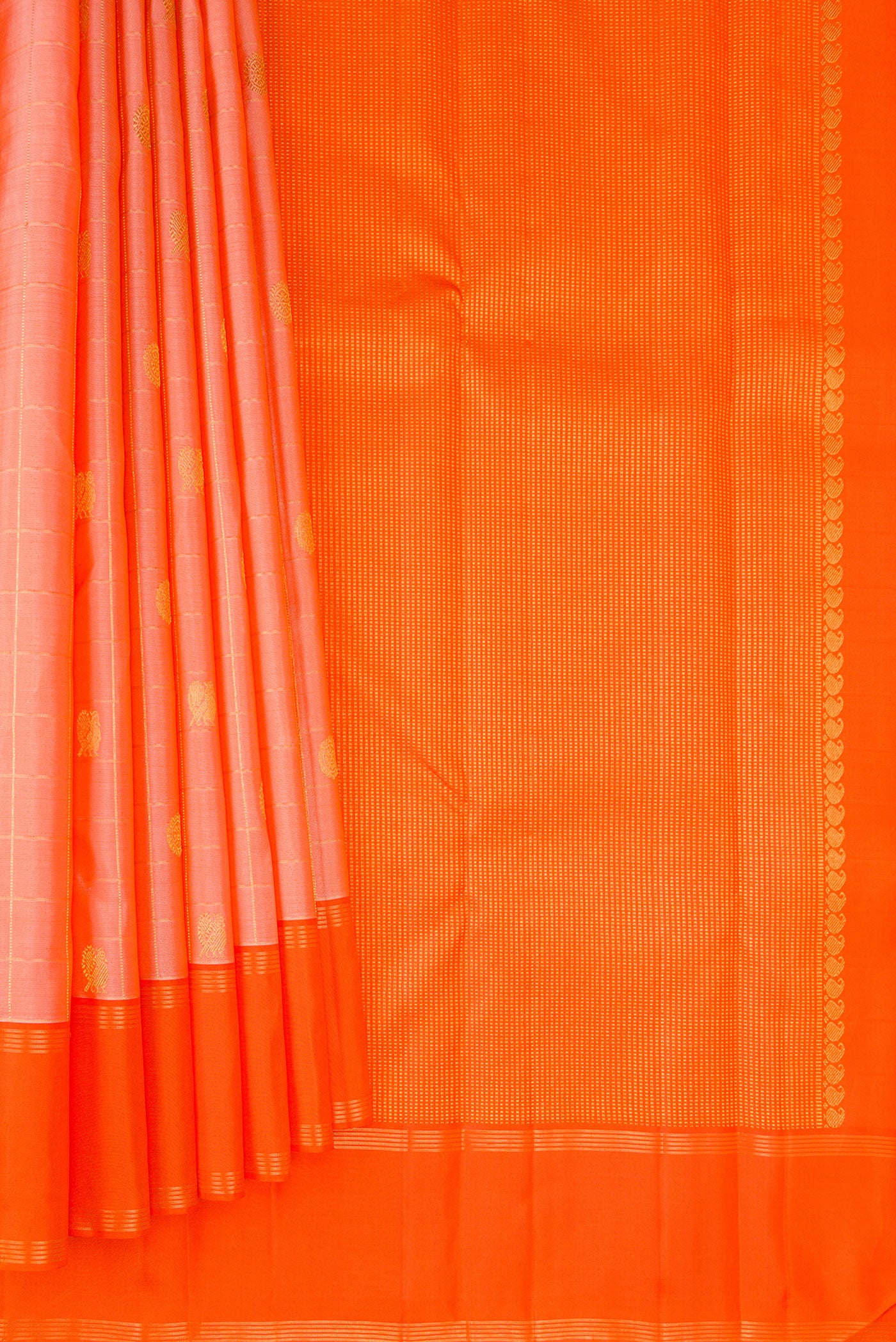 Pleats and pallu of Golden Peach Kanchipuram Silk Saree with Checked design on the body and Plain Border. 