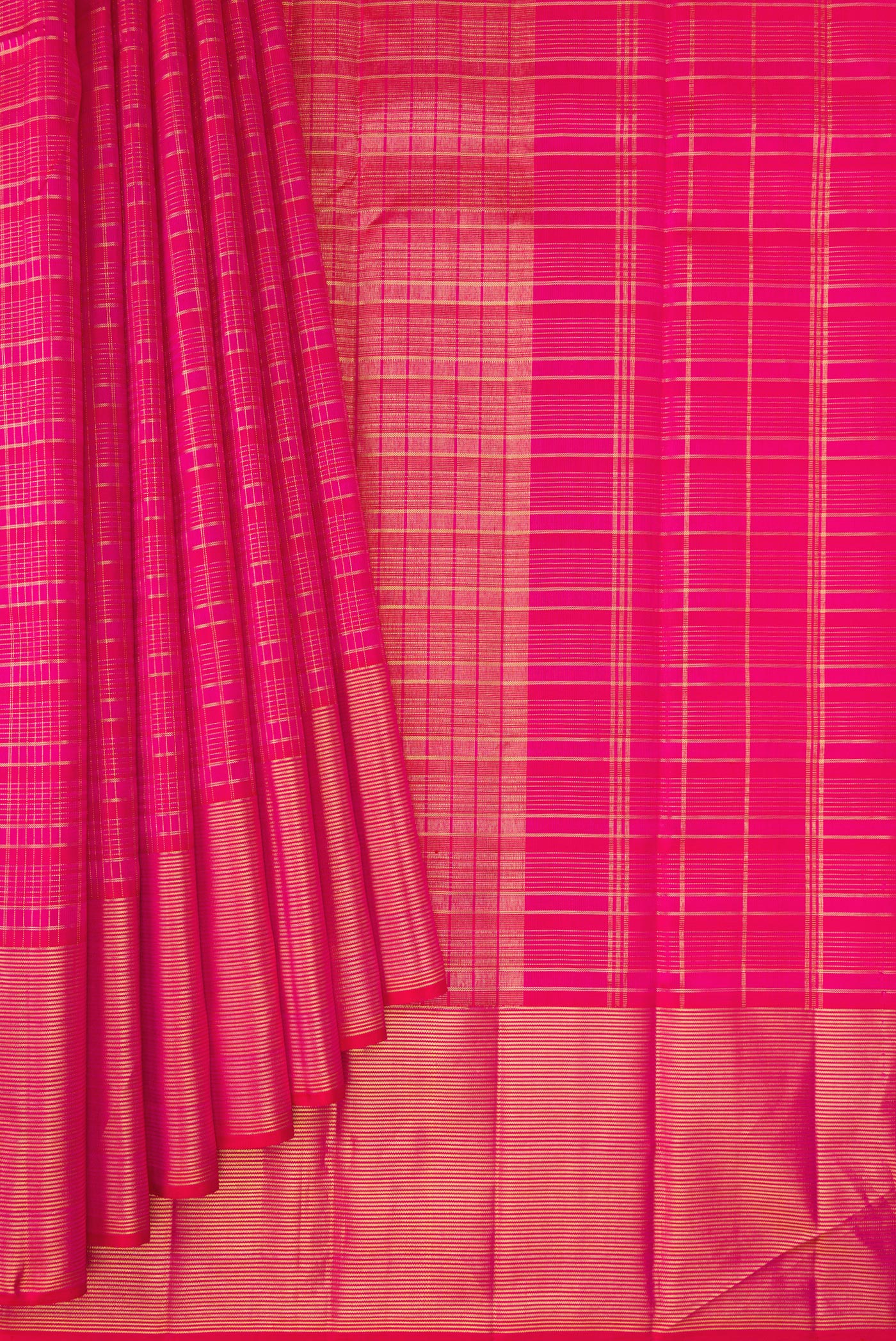 Pleats and pallu of Dark Pink Kanjivaram Silk Saree with Checked design on the body and Zari Border. 