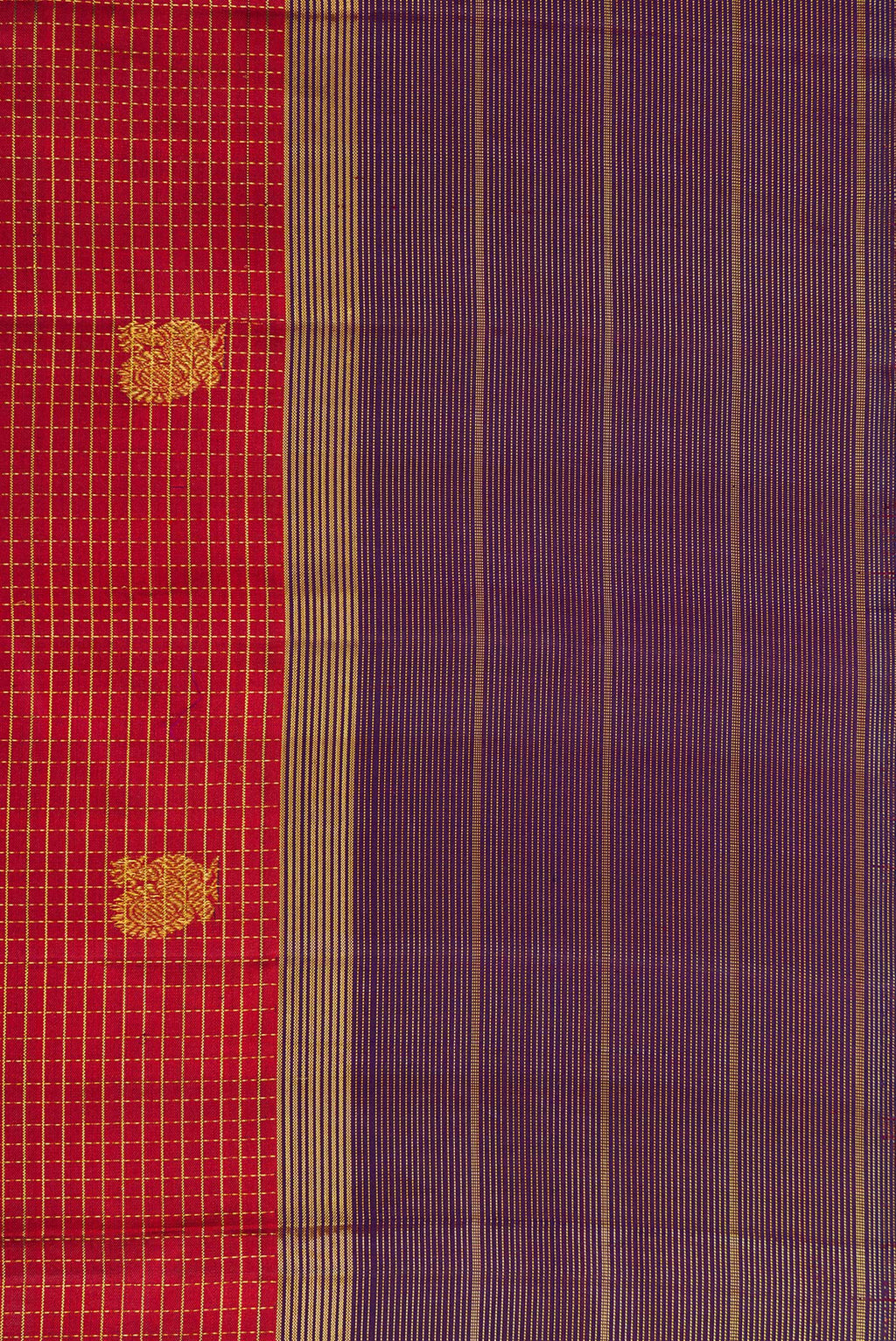 Border image of Rust Dual Tone Kanjivaram Silk Saree with Checked design on the body and Fancy Border. 