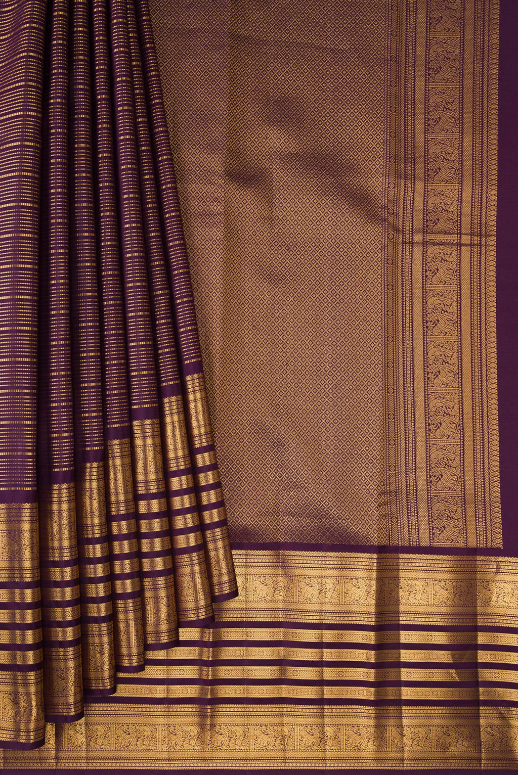 Pleats and pallu of Pure Silk Burgundy Dual Tone Kanjivaram Saree with Stripes on the body and Zari Border. 