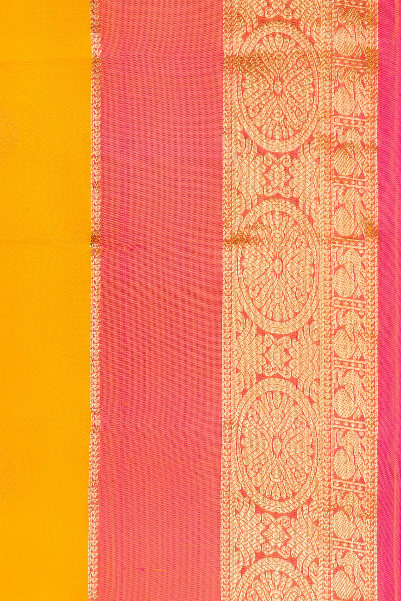 Border image of Mustard Dual Tone Kanchipuram Silk Saree with Zari Butta on the body and Zari Border. 