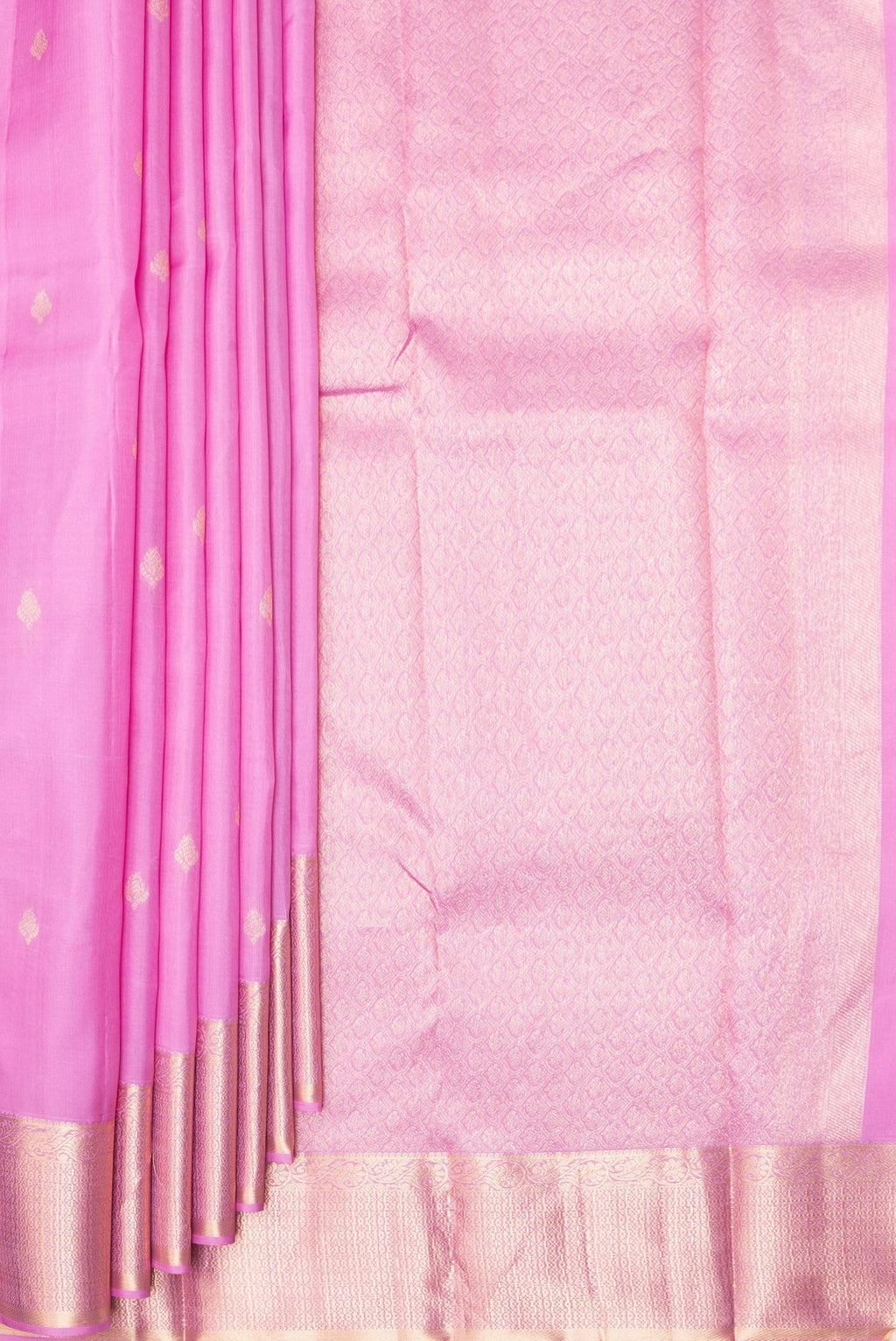 Pleats and pallu of Pure Silk Rose pink Kanchipuram Saree with Zari Butta on the body and Zari Border. 
