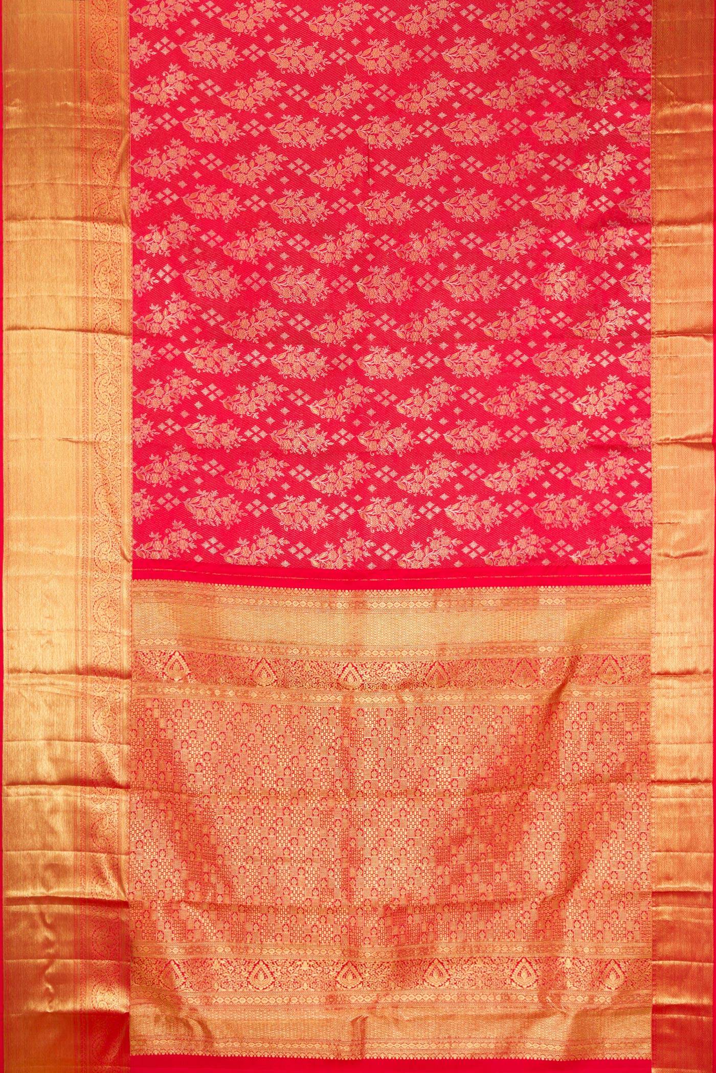 Flat view of Red Kanjivaram Silk Saree with Zari Brocade on the body and Zari Border. 