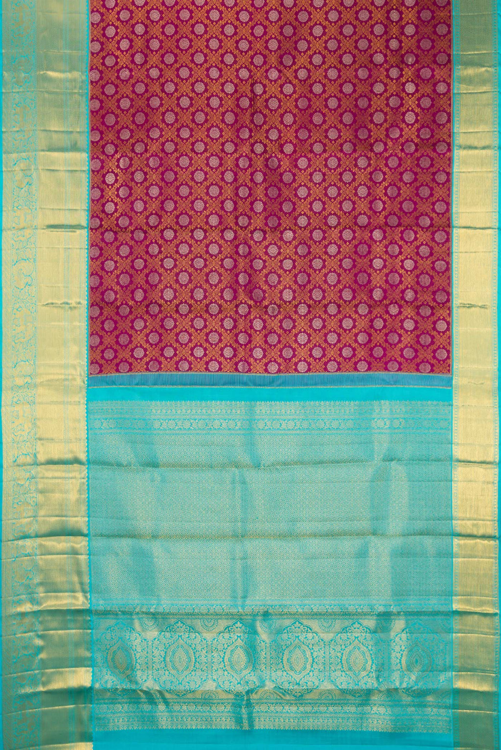 Flat view of Pure Silk Magenta Kanjivaram Saree with Zari Brocade on the body and Zari Border. 