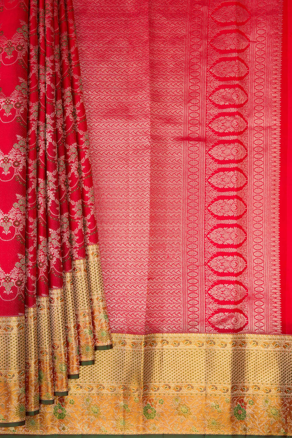Pleats and pallu of Pure Silk Red Kanjivaram Saree with Zari Brocade on the body and Fancy Border. 